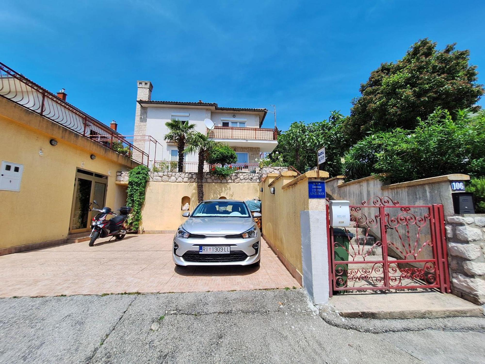 Apartments Tortuga Dramalj Luaran gambar
