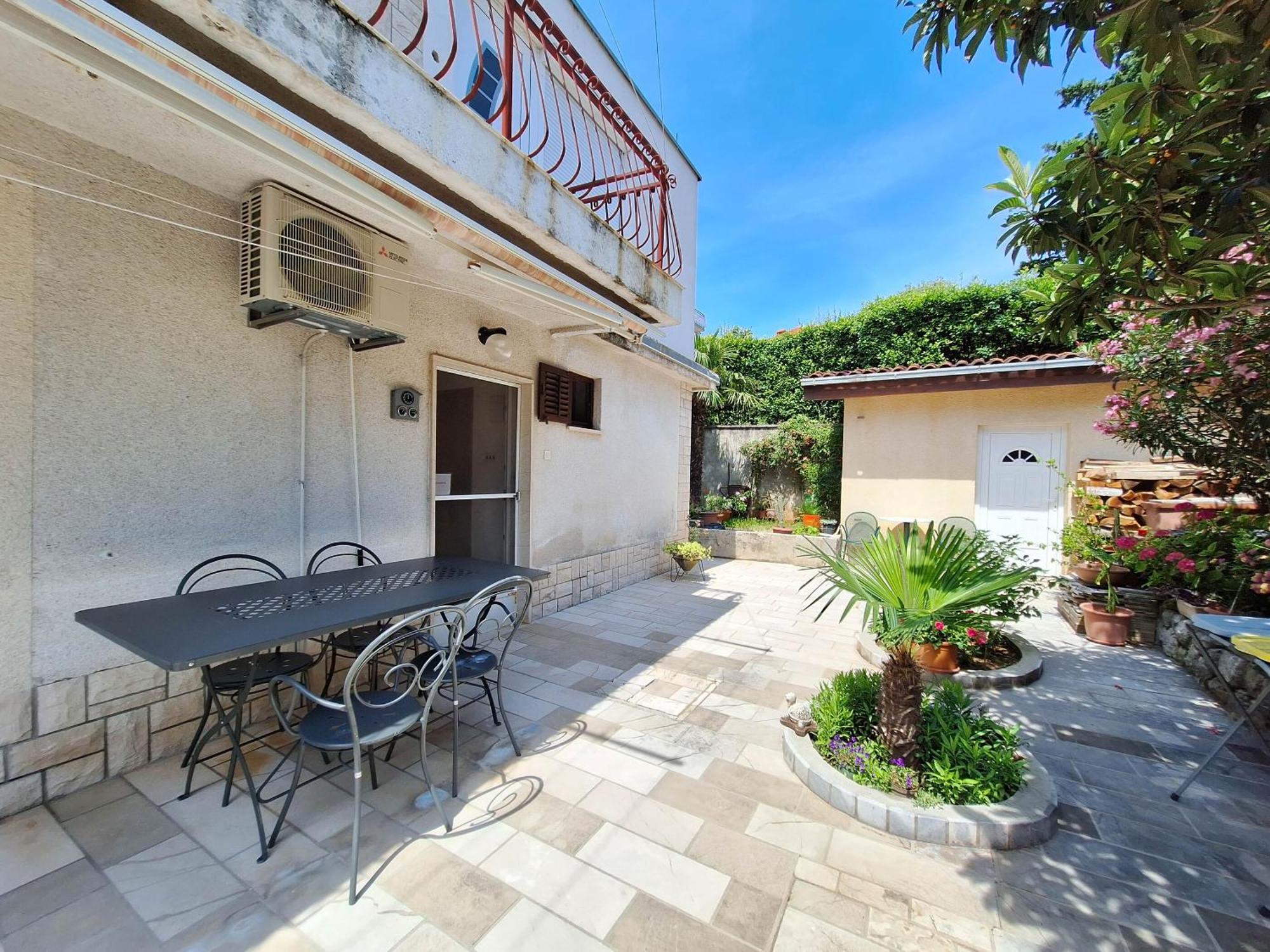 Apartments Tortuga Dramalj Luaran gambar